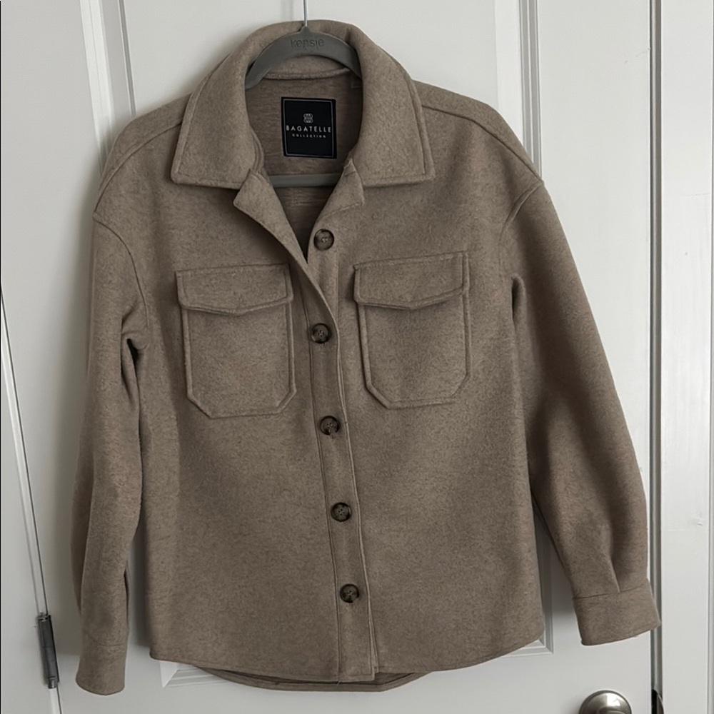 Bagatelle Women's Tan Shacket